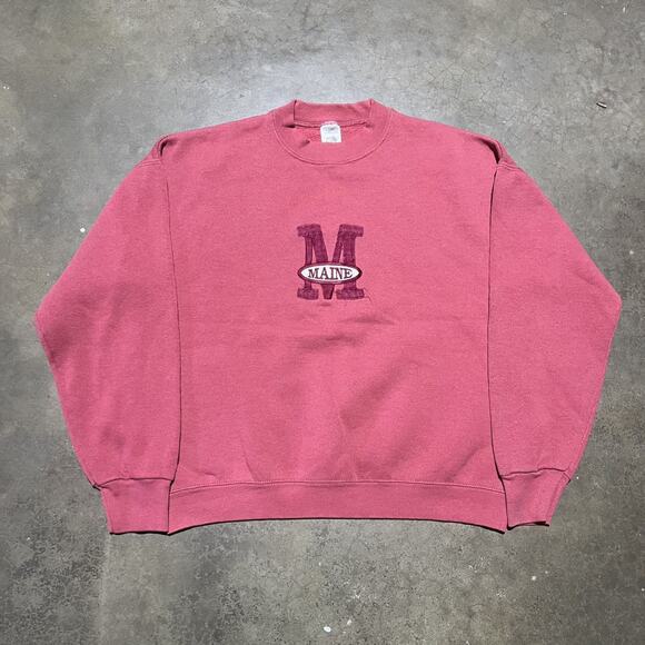 Vintage 90s Maine Red Embroidered Tourist Sweatshirt - Picture 1 of 3